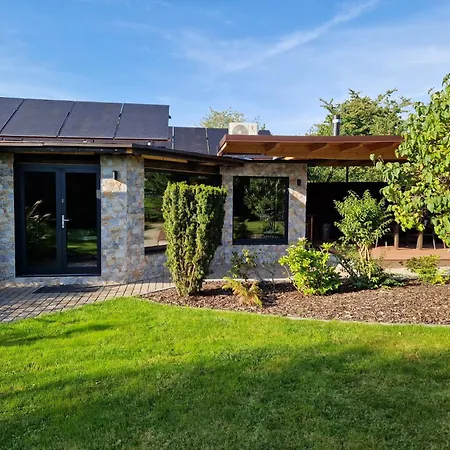 Relax Vila Se Zahradnim Wellness Ostrava