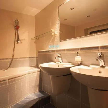 Relax Vila Se Zahradnim Wellness *